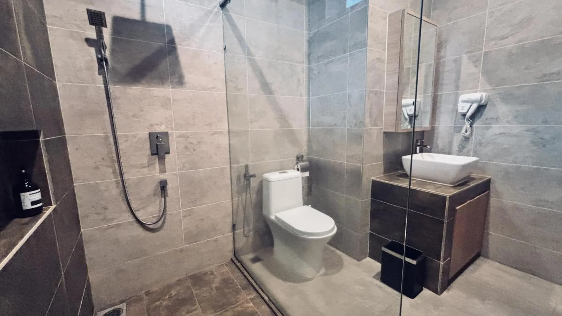 Regent Event & Leisure Apartment Ipoh 0*,